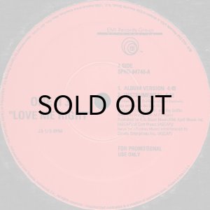 画像2: ONE II 3 / LOVE ME RIGHT (2)