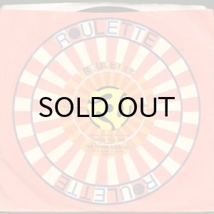 画像3: THE THREE DEGREES / MAYBE b/w YOU'RE THE ONE (45's) (3)