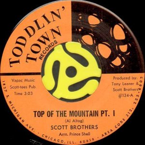 画像1: SCOTT BROTHERS / TOP OF THE MOUNTAIN (45's) (1)