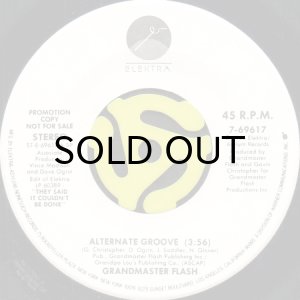 画像2: GRANDMASTER FLASH / ALTERNATE GROOVE (45's) (WHITE PROMO) (2)