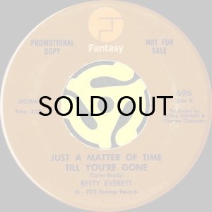 画像2: BETTY EVERETT / DANGER b/w JUST A MATTER OF TIME TILL YOU'RE GONE (45's) (2)