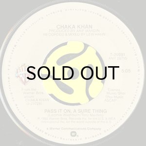 画像2: CHAKA KHAN / GOT TO BE THERE b/w PASS IT ON, A SURE THING (45's) (2)
