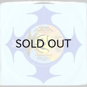 画像3: FUNKADELIC / STANDING ON THE VERGE OF GETTING IT ON (45's) (3)