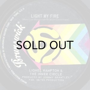 画像2: LIONEL HAMPTON & THE INNER CIRCLE / THEM CHANGES b/w LIGHT MY FIRE (45's) (2)