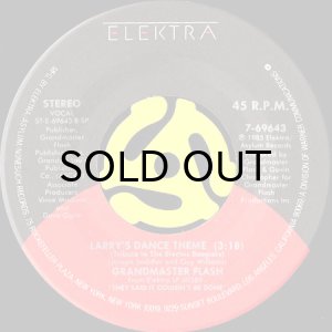 画像2: GRANDMASTER FLASH / GIRLS LOVE THE WAY HE SPINS b/w LARRY'S DANCE THEME (45's) (2)