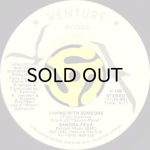 画像2: SANDRA FEVA / JUST TO BE CLOSE TO YOU (45's) (2)