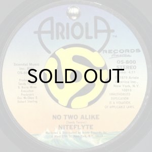 画像2: NITEFLYTE / ALL ABOUT LOVE b/w NO TWO ALIKE (45's) (2)