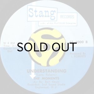 画像2: THE MOMENTS / NOT ON THE OUTSIDE (45's) (2)