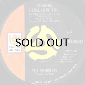 画像2: THE SHIRELLES / THERE GOES MY BABY - BE MY BABY b/w STRANGE, I STILL LOVE YOU (45's) (2)