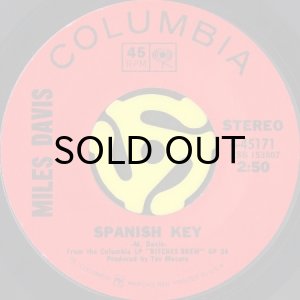 画像2: MILES DAVIS / MILES RUNS THE VOODOO DOWN b/w SPANISH KEY (45's) (2)