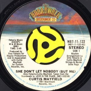 画像1: CURTIS MAYFIELD / SHE DON'T LET NOBODY BUT ME (45's) (1)