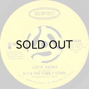 画像2: SLY & THE FAMILY STONE / SMILIN' b/w LUV N' HAIGHT (45's) (2)