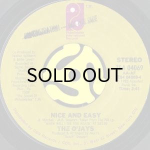画像2: THE O'JAYS / PUT OUR HEADS TOGETHER b/w NICE AND EASY (45's) (2)