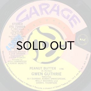 画像1: GWEN GUTHRIE / PEANUT BUTTER b/w FAMILY AFFAIR (45's) (1)