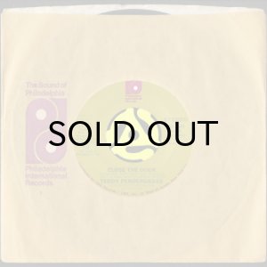 画像3: TEDDY PENDERGRASS / CLOSE THE DOOR (45's) (VINYL PRESS) (3)