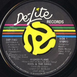 画像1: KOOL & THE GANG / HIGHER PLANE b/w WILD IS LOVE (45's) (1)
