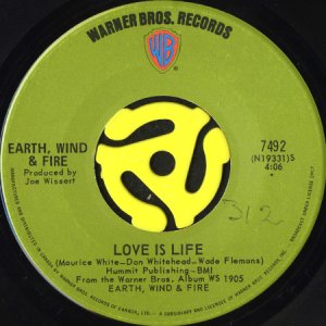 画像1: EARTH, WIND & FIRE / LOVE IS LIFE b/w THIS WORLD TODAY (45's) (CAN) (1)