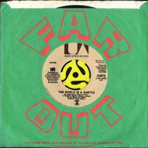 画像3: WAR / THE WORLD IS A GHETTO (45's) (3)