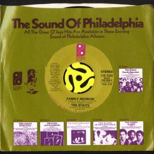 画像3: THE O'JAYS / FAMILY REUNION (45's) (3)