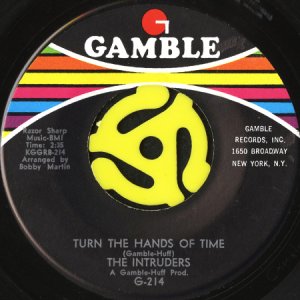 画像2: THE INTRUDERS / COWBOYS TO GIRLS b/w TURN THE HANDS OF TIME (45's) (2)