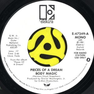 画像1: PIECES OF A DREAM / BODY MAGIC (45's) (WHITE PROMO) (1)