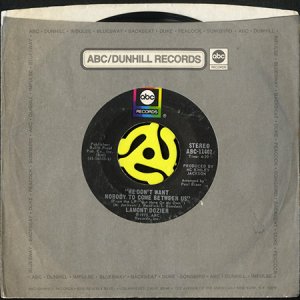 画像3: LAMONT DOZIER / WE DON'T WANT NOBODY TO COME BETWEEN US (45's) (3)