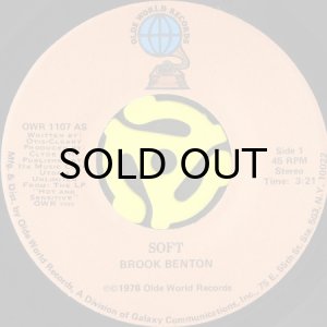 画像1: BROOK BENTON / SOFT b/w GLOW LOVE (45's) (1)