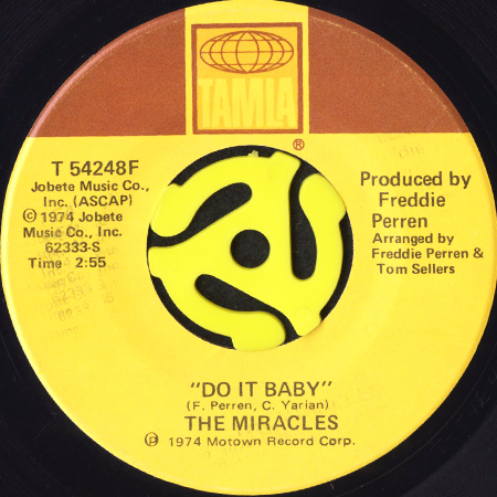 THE MIRACLES / DO IT BABY b/w I WANNA BE WITH YOU (45's